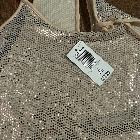 Torrid size 1 (14/16) Gold Sequin halter tank - Picture 7 of 7